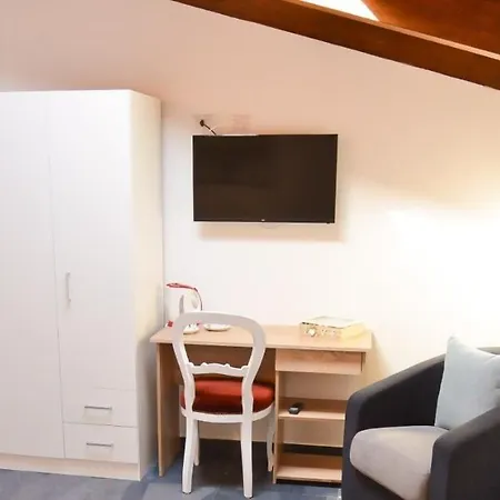 Bed & Breakfast La Plaza *