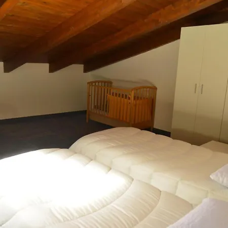 La Plaza Bed & Breakfast