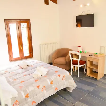 La Plaza Bed & Breakfast *