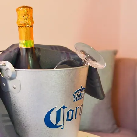 Bed & Breakfast La Plaza *