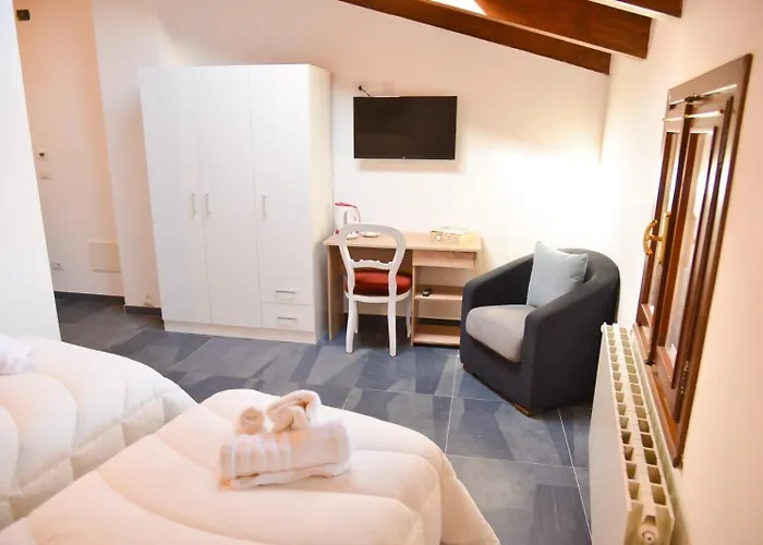 La Plaza Couette-café